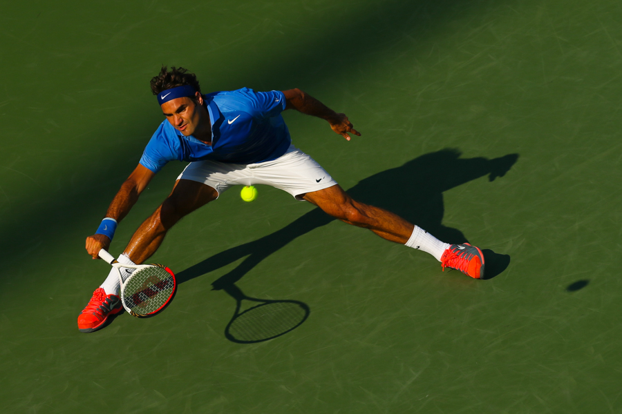 00-af-Roger-Federer-Switzerland-Swiss-forehand-slice-Nike-Wilson-Tennis-US-OPEN-2013-MAURICIO-PAIZ-DAY-TWO-12788-900px.jpg